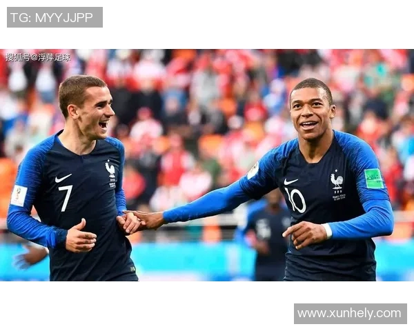 法国足球界的黑人明星如何改变了运动的面貌与文化认同 法国足球界的黑人明星如何改变了运动的面貌与文化认同